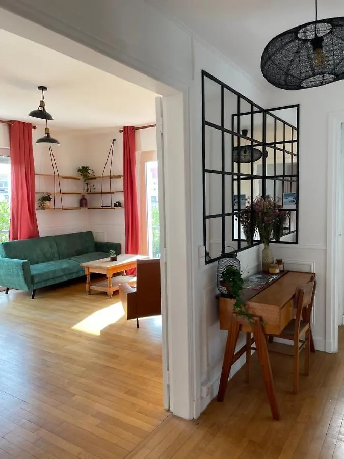 The Seventies Apartment Lorient